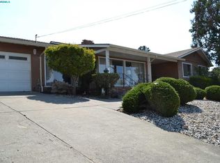 10830 Snowdown Ave, Oakland, CA
