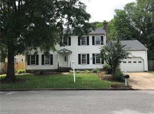 5304 Nelson Ct, Virginia Beach, VA 23464