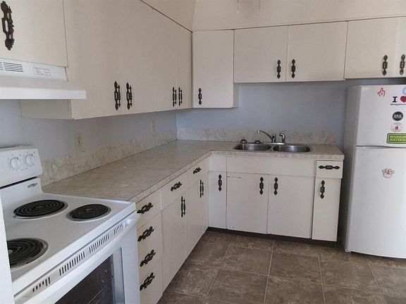 5th image of 4728 47th St #1