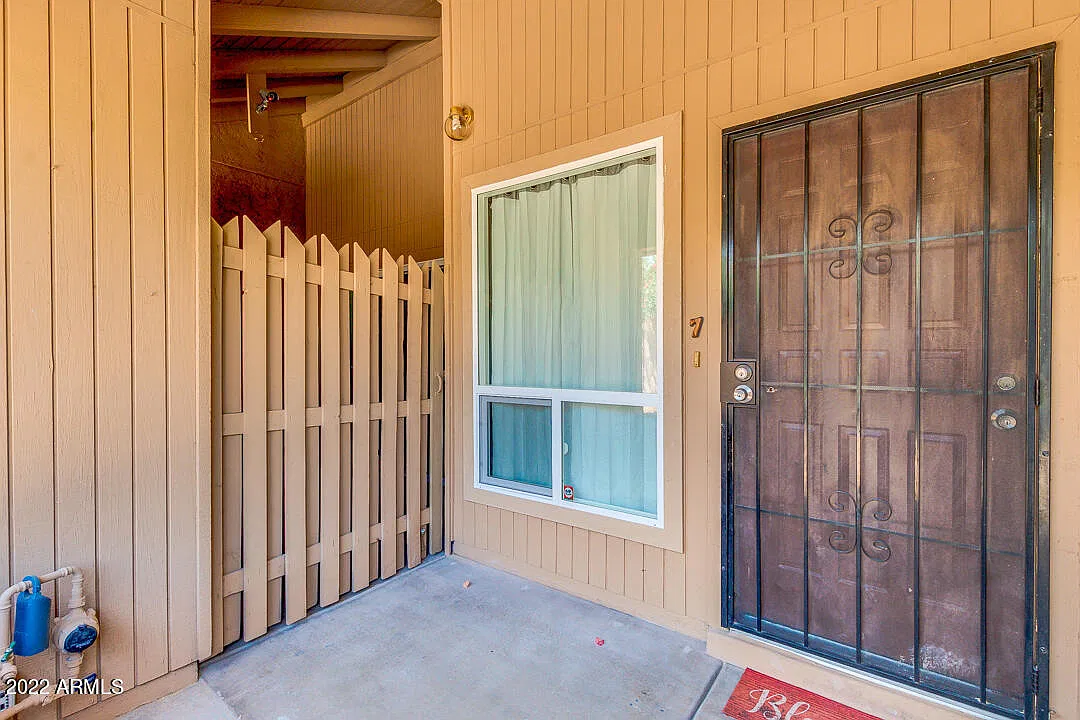 2 bed, 2.0 bath, 863 sqft, $1,450 — Photo 4