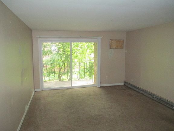 2nd image of 1080 Knoll Ln #1-208