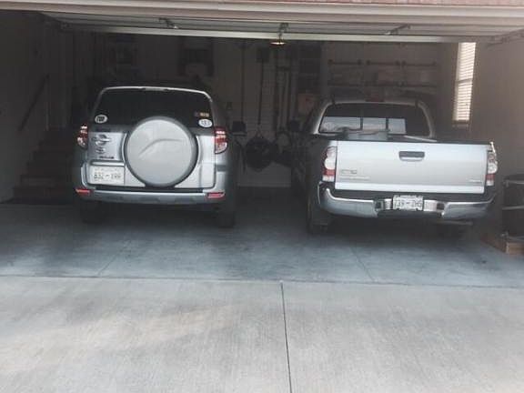2 car garage_1782