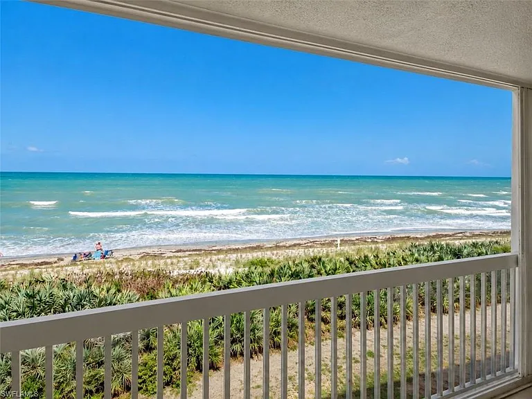 401 Highway A1A #121 — Photo 2