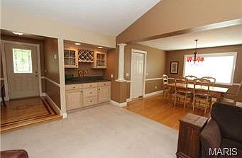 4th image of 5089 Lampglow Ct