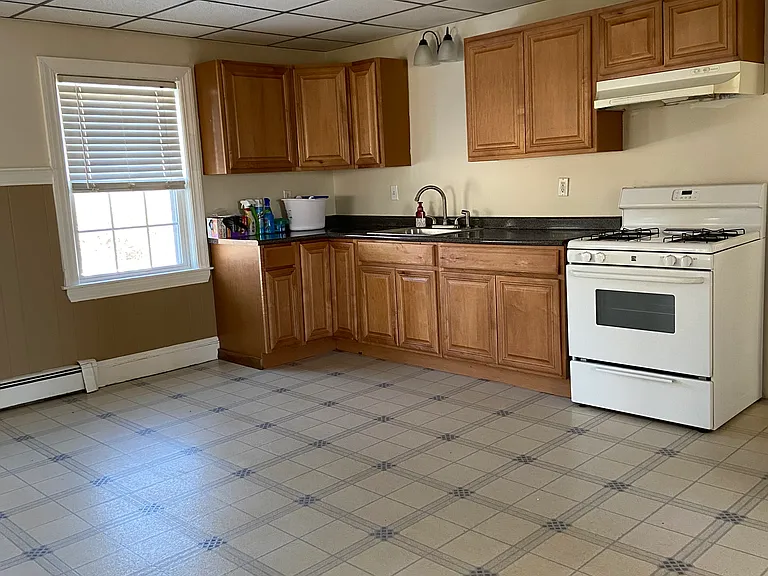 258 Washington St #1 — Photo 2