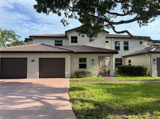400 Diamond Cir APT 402, Naples, FL 34110