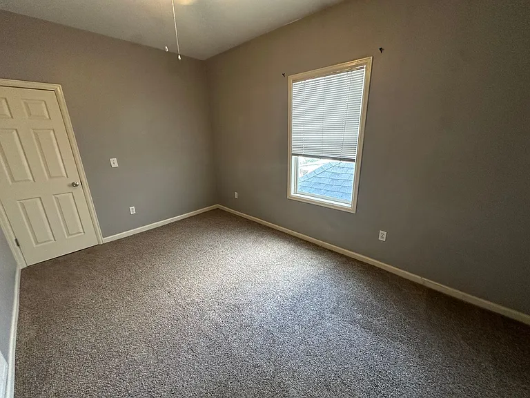 4415 Umatilla St — Photo 7