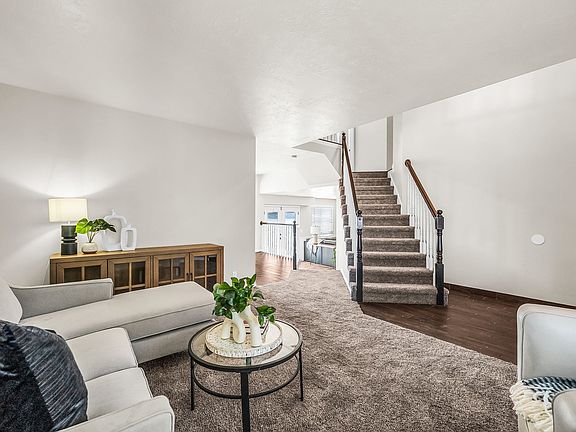 3rd image of 6665 S Dale Park Cir