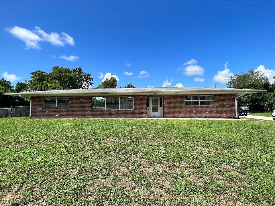 1st image of 40 BOUGAINVILLEA DRIVE