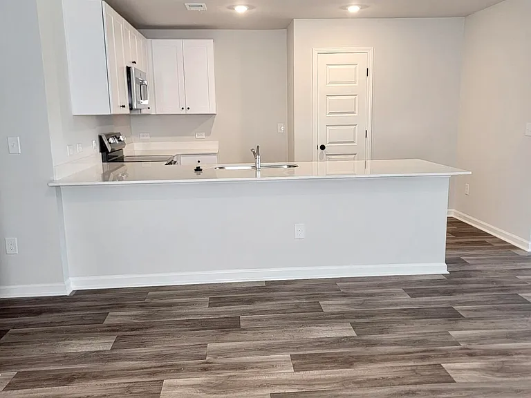 1206 Black Kite Ct SW — Photo 4