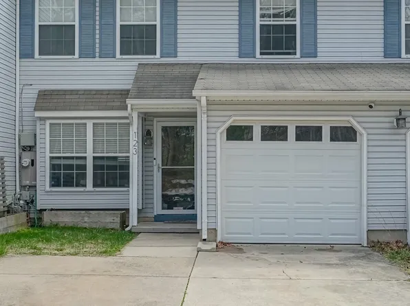 123 Crosley Dr, Atco, NJ 08004