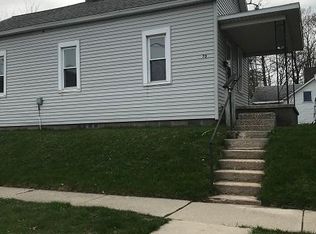 70 Hancock St, Manistee, MI 49660