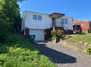 549 Grant Ave, Carnegie, PA 15106