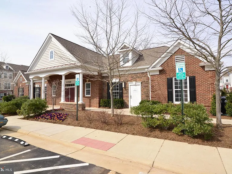 25496 Schooley Mill Ter — Photo 17