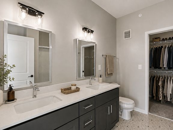 4th image of 1835 Edge Blvd #2-208