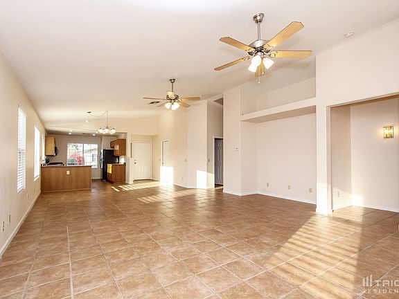 4th image of 7335 W Fleetwood Ln