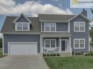 20638 W 221st St, Spring Hill, KS 66083