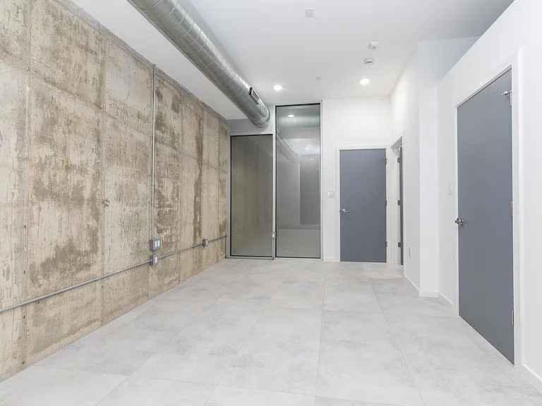 1541 N 6th St #2 — Photo 26