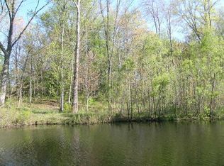 4 Crooked Creek Rd, White Pigeon, MI 49099