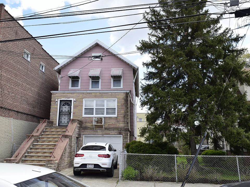 3044 Young Ave, Bronx, NY 10469 Zillow