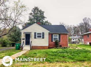 516 W Cama St, Charlotte, NC 28217