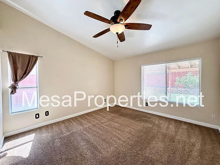 16481 Silica Dr — Photo 7