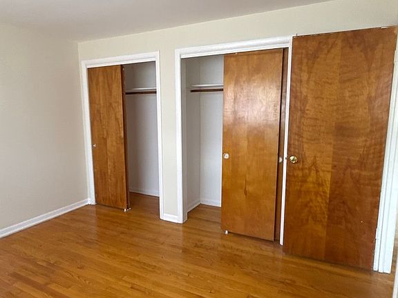 4th image of 12619-12623 S Lincoln St #12623-203
