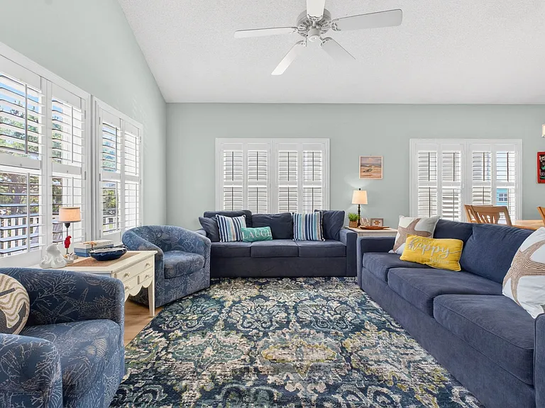 4 Oleander Ln — Photo 18