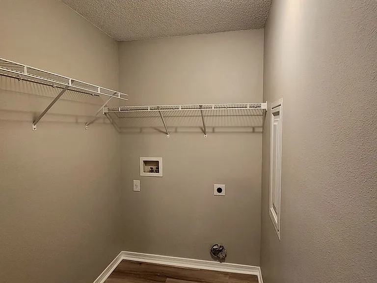1732 Abbey Loop — Photo 17
