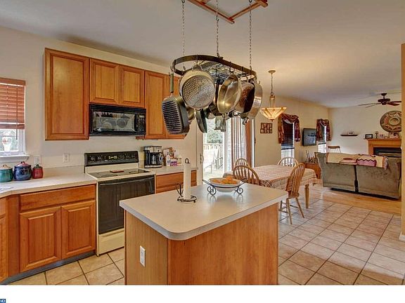 5th image of 530 S Red Fox Cir