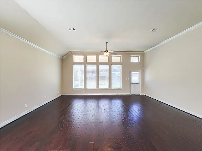 4102 Astoria Manor Ln — Photo 18