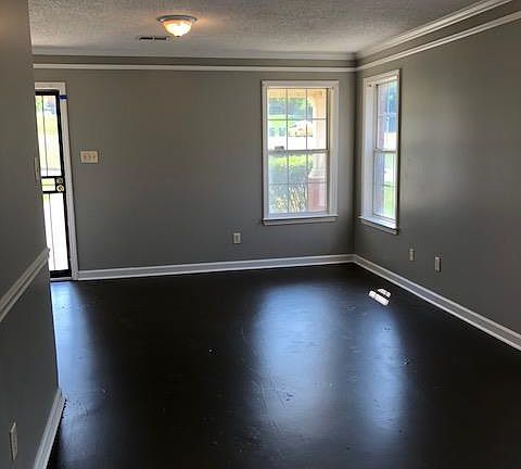 5th image of 4153 Knob Dr