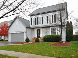 2114 Pointe Blvd, Aurora, IL 60504