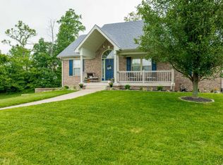 105 Pacific Ct, Coxs Creek, KY 40013