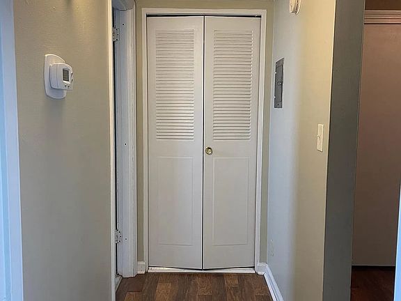 3rd image of 3300 Robin Rd APT 1