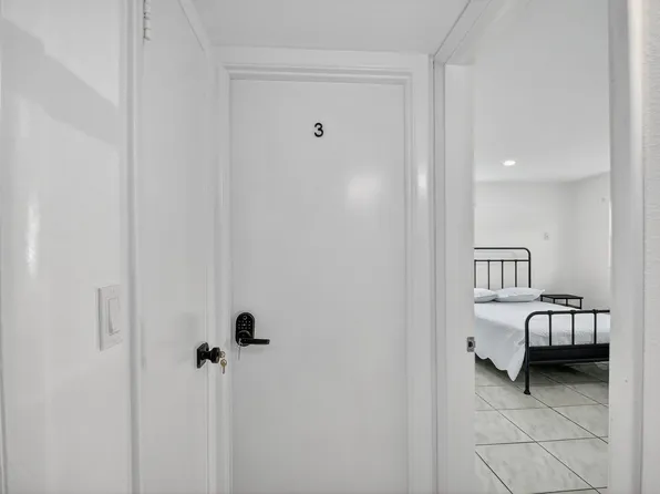 (undisclosed Address), West Palm Beach, FL 33407