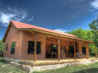 423 Kahn Dr, Rio Frio, TX 78879