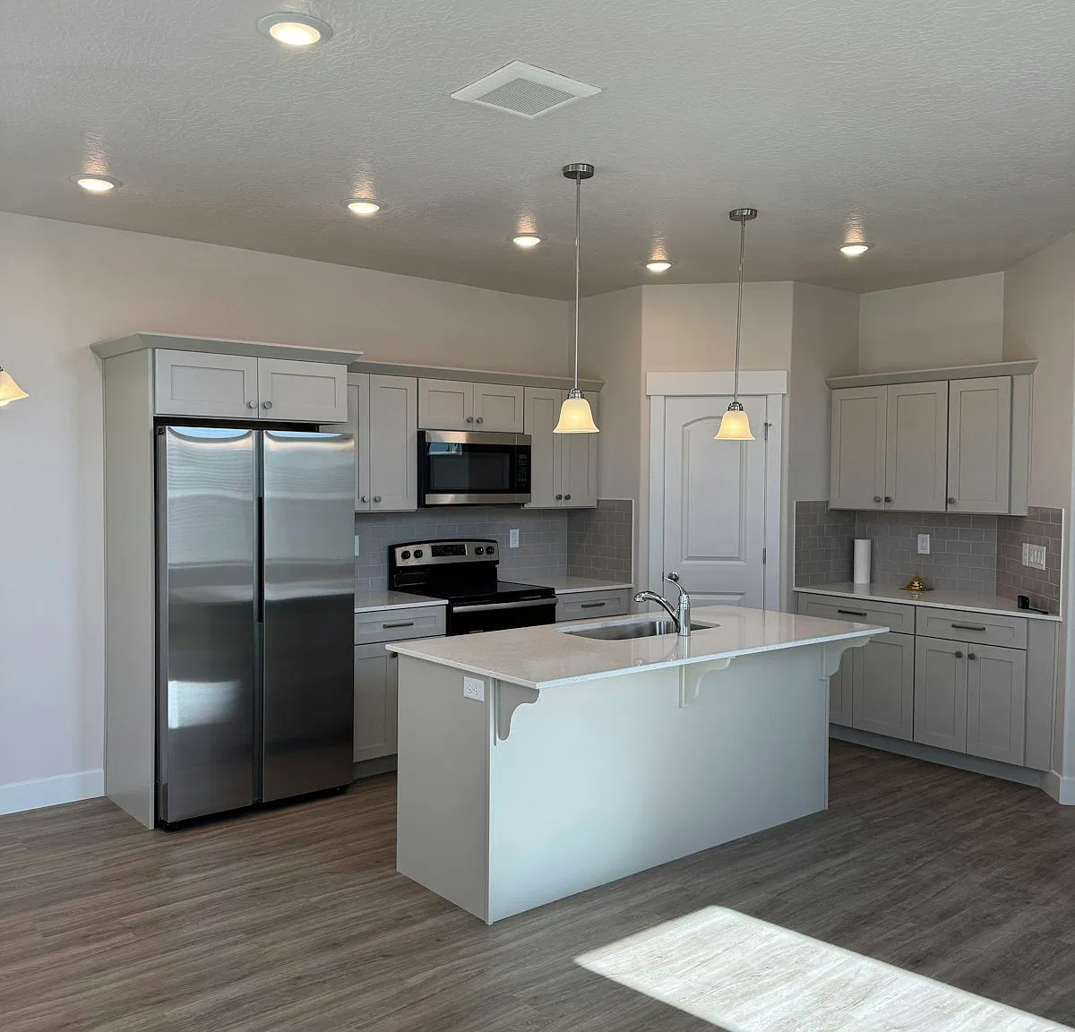 2841 Blue Dawn Lane — Photo 4