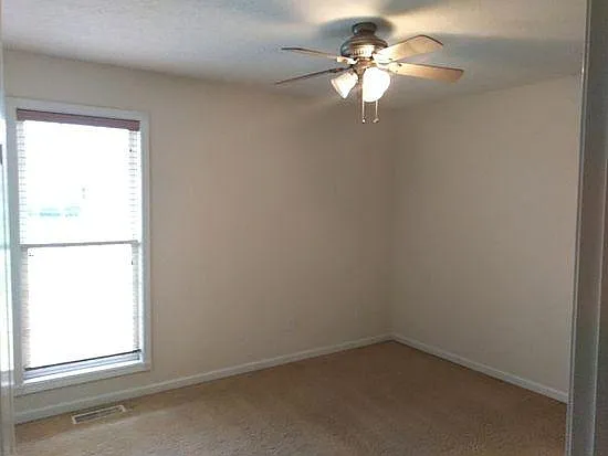 722 Muirfield Cir — Photo 5