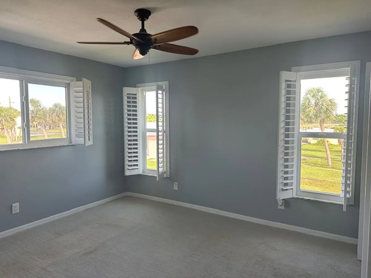 Building Photo - 14502 River Beach Dr