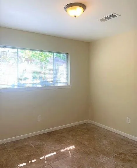 1853 Dolphin Dr — Photo 10