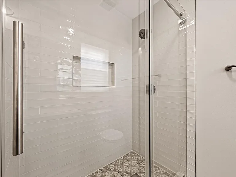 12411 Pinerock Ln — Photo 41