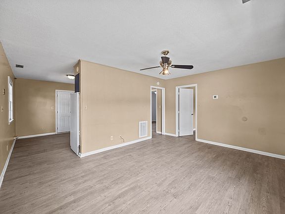 3rd image of 41A Sophia Dr