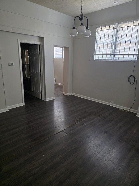 1st image of 816 W 8th St #2