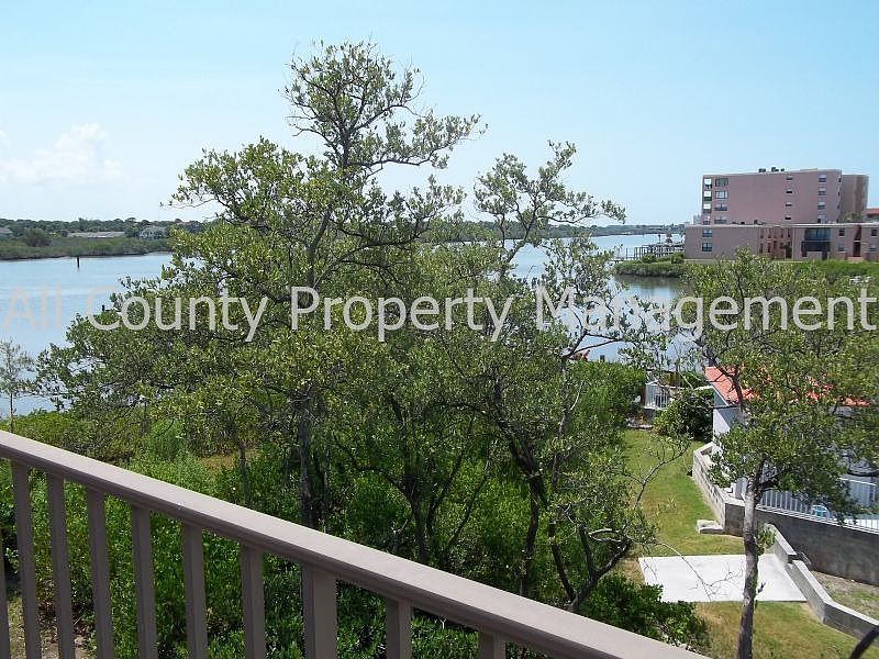 2nd image of 19807 Gulf Blvd APT 104