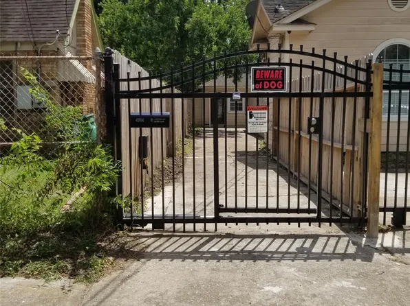 4714 Sharon St, Houston, TX 77020