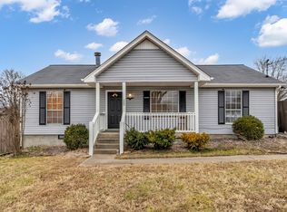 588 Shady Crest Dr, La Vergne, TN 37086