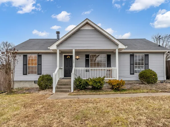588 Shady Crest Dr, La Vergne, TN 37086