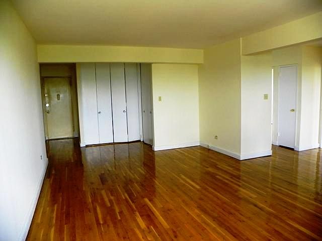 2nd image of 600 Hylan Blvd #1B