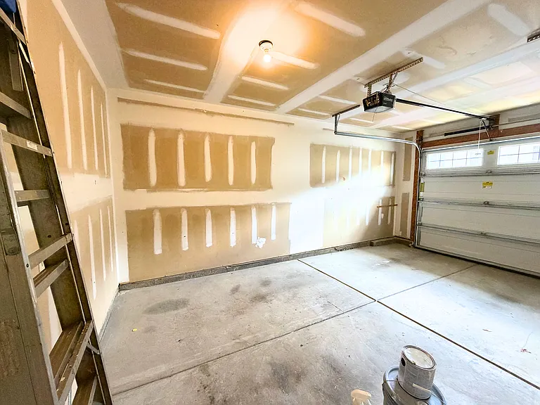 2541 Spring Oaks Way — Photo 59
